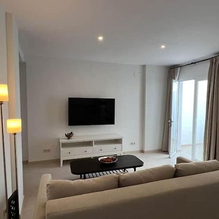 Apartamento La Canela เนร์คา ภายนอก รูปภาพ