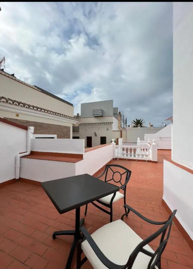 Apartamento La Canela เนร์คา ภายนอก รูปภาพ