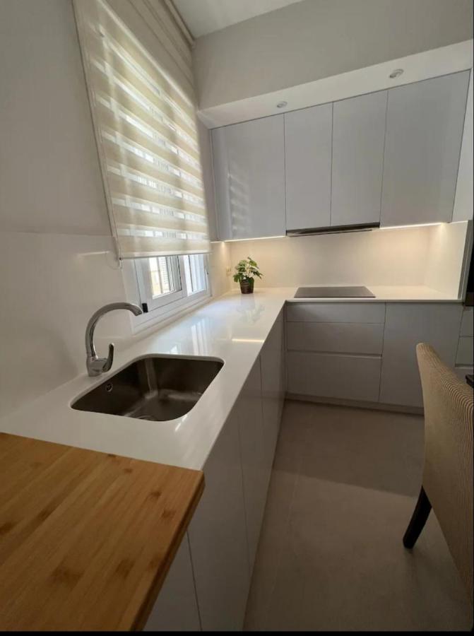 Apartamento La Canela เนร์คา ภายนอก รูปภาพ