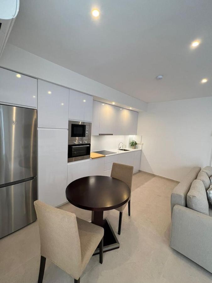Apartamento La Canela เนร์คา ภายนอก รูปภาพ